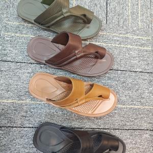 Flat-soled Men's Flip-Flops, Comfortable and Breathable