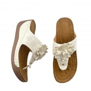 Flip-flops with Wedge Heels, Breathable Design and Floral Patterns
